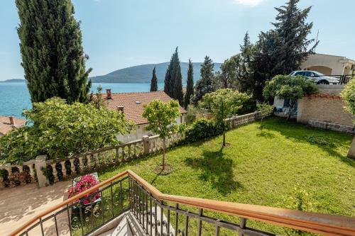Apartmani Divna