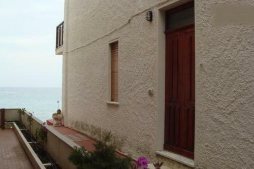 Apartamento On The Beach La Rena Beddha