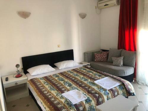 Kollari Apartments