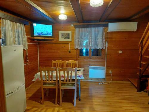 Snow Queen - Holiday Home 2