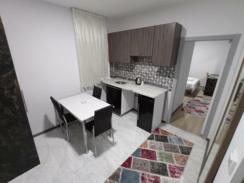 Apartamento M?lenyum House Su?t