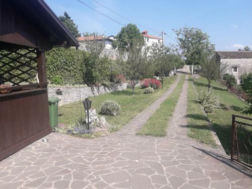 Apartma Oddih