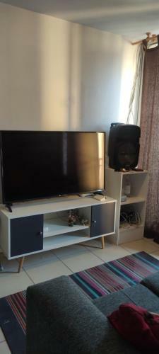 Apartamento C�modo Departamento Full Amoblado