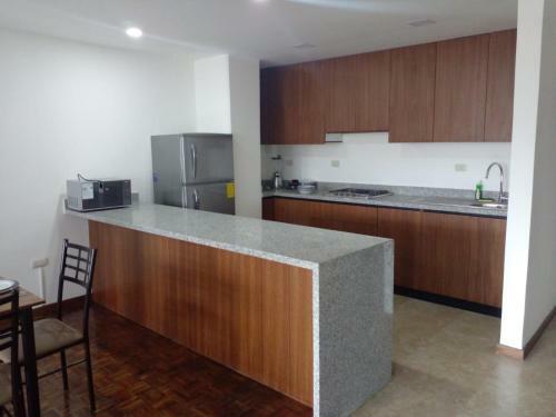 Apartamento Dpto C�modo En El Centro De La Ciudad