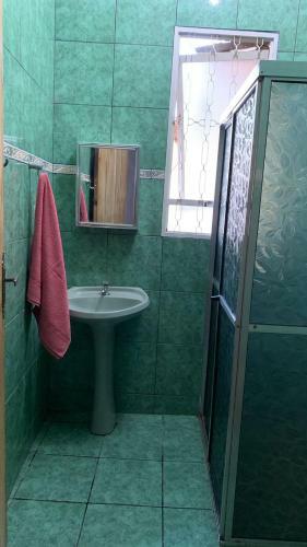 Casa Com Ar Condicionado Perto Da Bas�lica Com Garagem