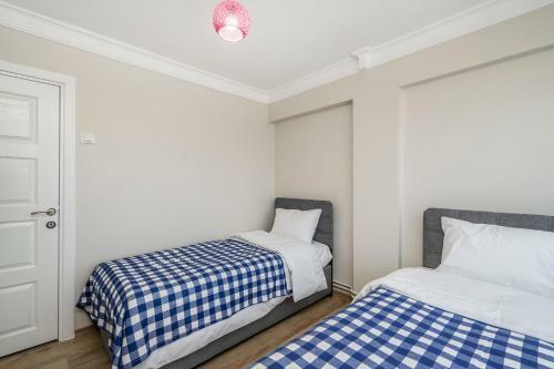 Altiparmak Central 4 Bedroom Apartment