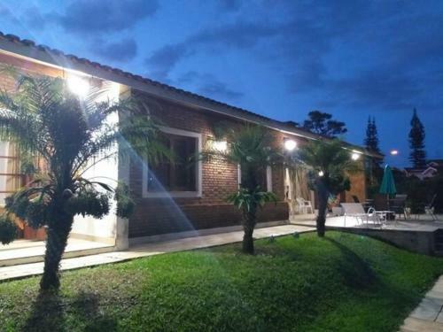 Casa Aconchegante Com Vista Para Pedra Grande