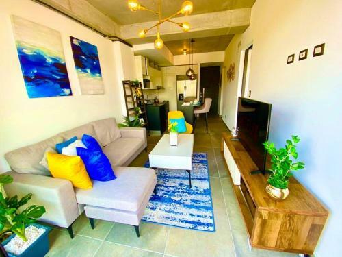 Nuevo, Apartamento Cerca De Cayal�