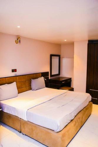 Ambiance Hotel & Suites