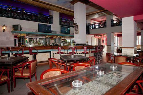 Hotel H�tel C�sar Palace