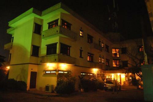 Carlson Hotel