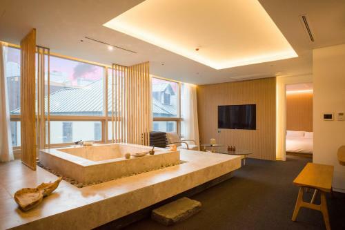 Hotel Uh Suite The Myeongdong