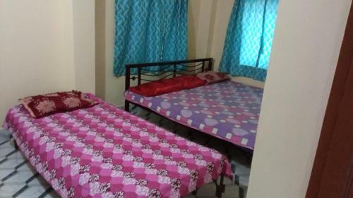 Hostal Rg Home Stay