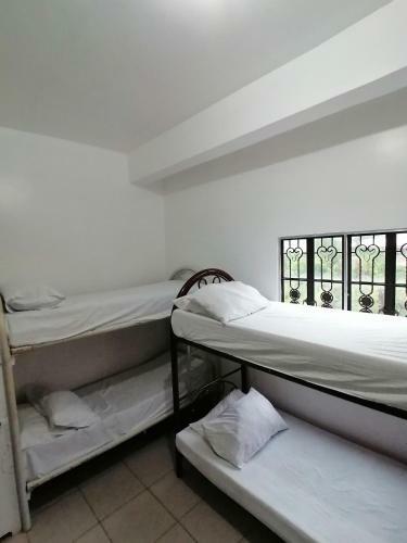 Bed & Breakfast Two-hearts Dormitory