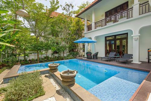Resort Villa Da Nang Luxurious Abogo