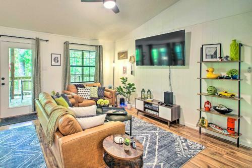 Hot Springs Home With Deck And Golf Course Access