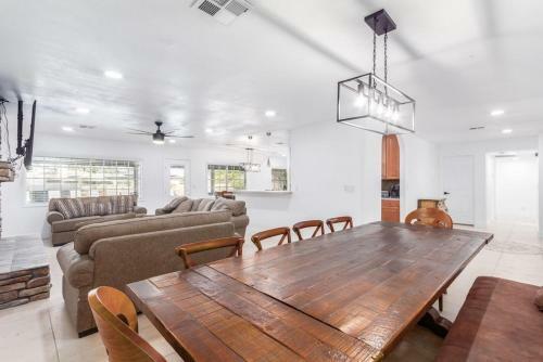 New 7bdrm - 4ba Million - Estate Wamazing Amenities