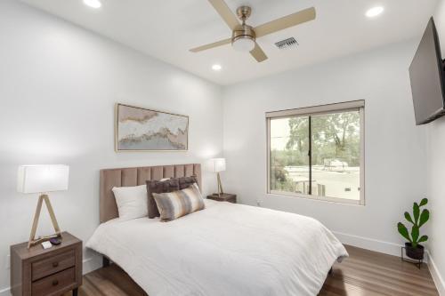 33rd Modern Phoenix Home