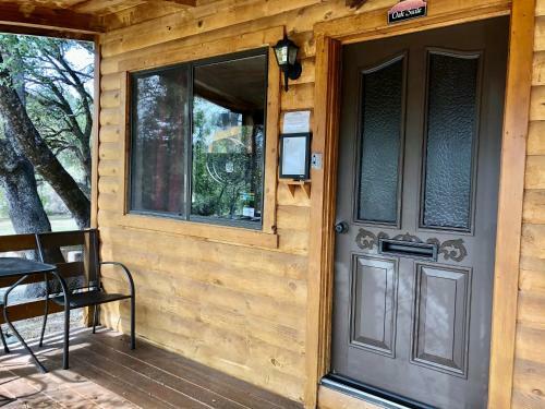 Sierra Mountain Lodge - Yosemite