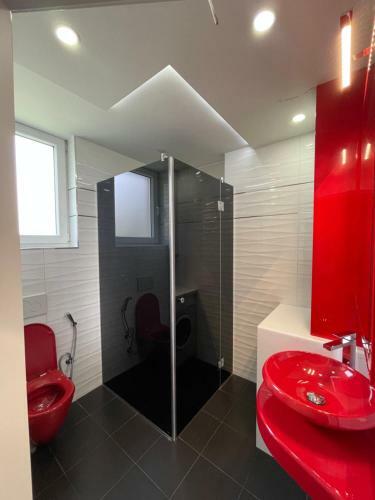 Apartamento Sch�ne Gartenwohnung Mit Carport Und Terrasse!