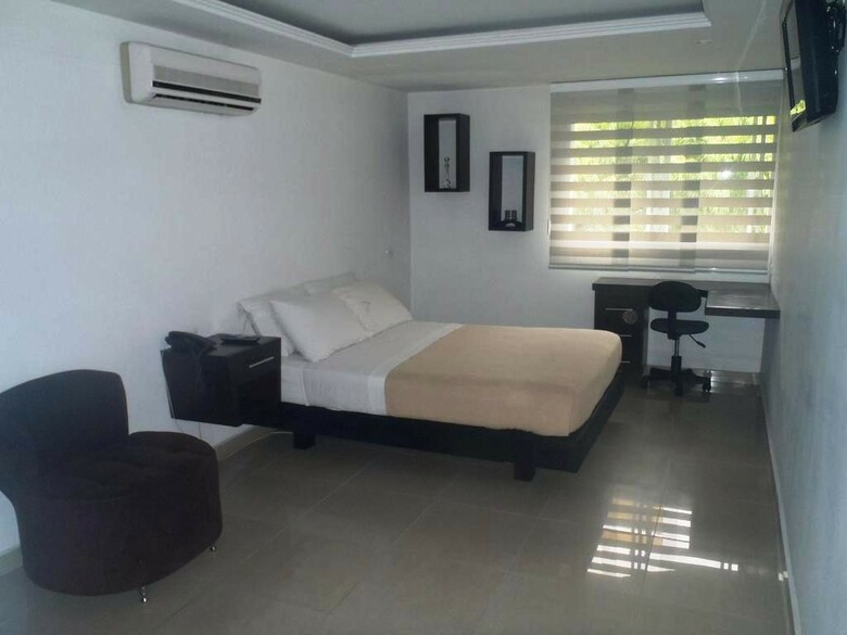 Hotel Platinum Plaza