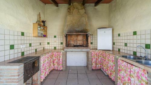 Villa Fuente Pint� Arenas By Ruralidays