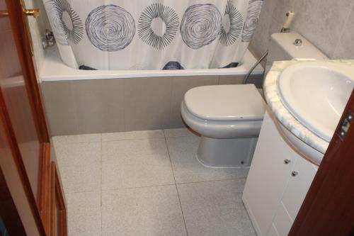 Cosy Nice Apartment Near Barcelona