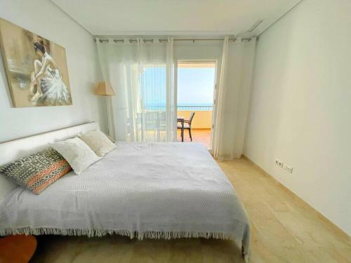 Apartamento En Mascarat, Acceso A Playa Privada.