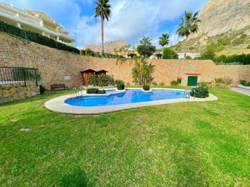 Apartamento En Mascarat, Acceso A Playa Privada.