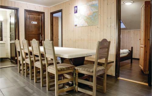 Three-bedroom Apartment In Hemsedal