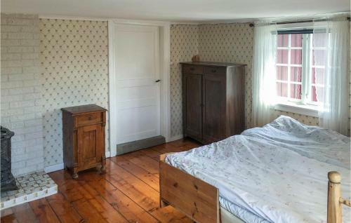 Nice Home In Dalskog With 2 Bedrooms