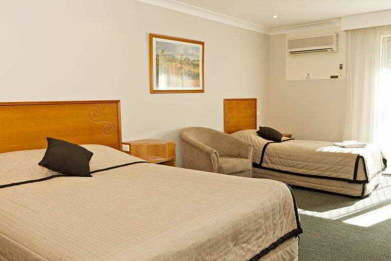 Best Western Hilltops Retreat Motor Inn