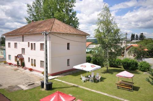 Hostal Kalcit Tourist Motel
