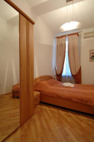 Kiev Accommodation Apartment On Prorizna St.