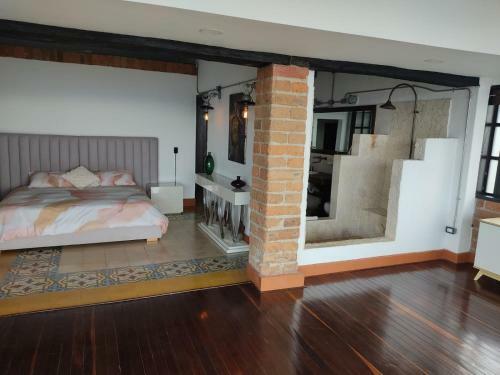 11 Bedroom Gym Luxury Villa - Heated Pool Jacuzzi