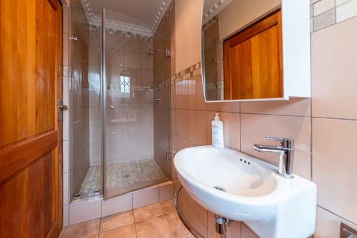 Apartamento Observatory - Private Unit 5 With Private Ensuite Bathroom. Free Wifi & Workspace
