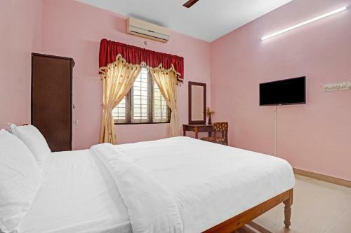 Hotel Oyo 89177 Paalackal Homes