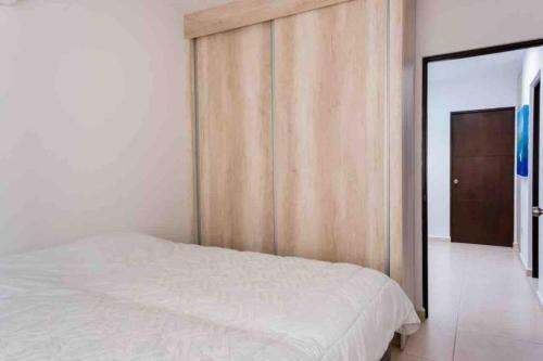 Apartamento Muy Cerca Mar. Confortable/seguro. Alberca