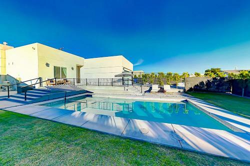 Estrella The Astrology Estate