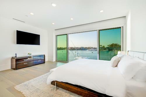 Huntington Harbour Opulence