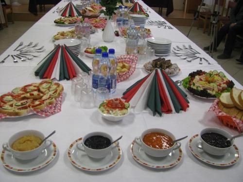 Hostal Erzs�bet Vend�gh�z - Csesznek