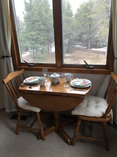 Country Cozy Bed And Breakfast