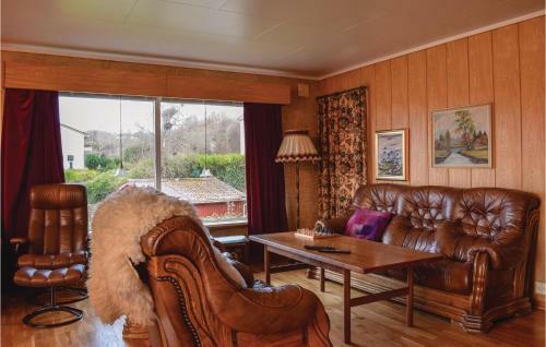 Seven-bedroom Holiday Home In Finnas