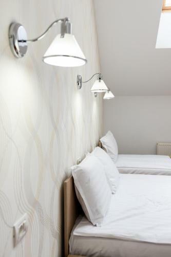 Hostal Marconi Guesthouse