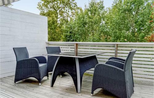 Three-bedroom Holiday Home In Gustavsberg