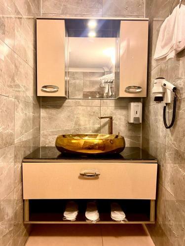 Caykent Suites Deluxe Hotel