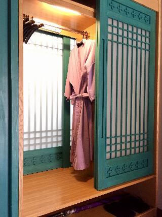 Hotel Weekender Resort & Spa