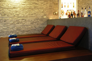 Hotel Weekender Resort & Spa