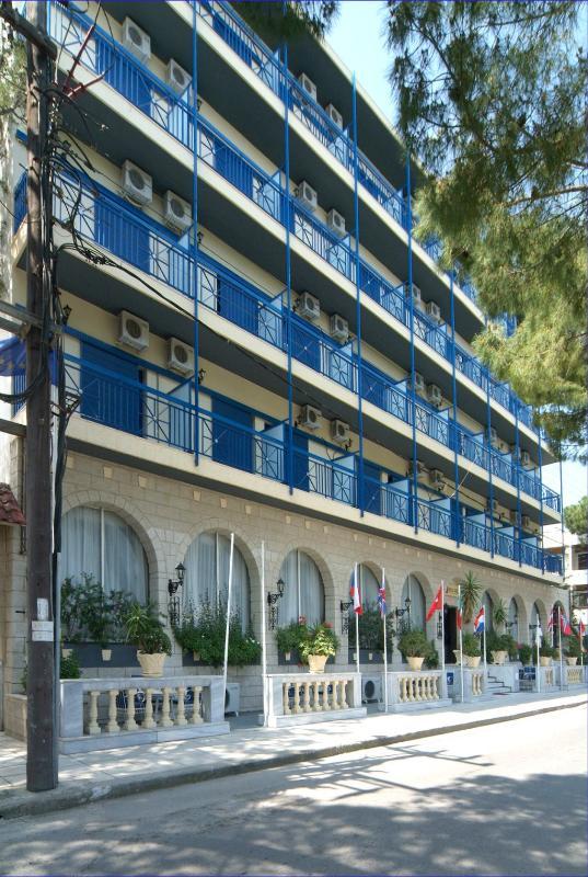 Oscar Hotel & Apartments