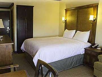 Hotel Bayfront Inn On Fifth